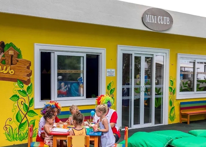 فندق Isla Panorama 4*