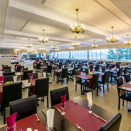 Isla Panorama Hotel 4*